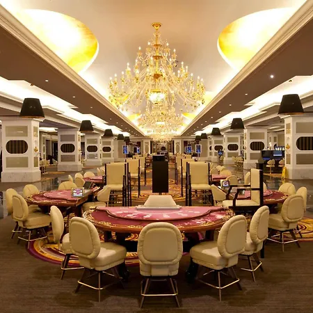 Hotel Kaya Artemis & Casino