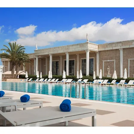 Kaya Artemis & Casino Hotel 5*