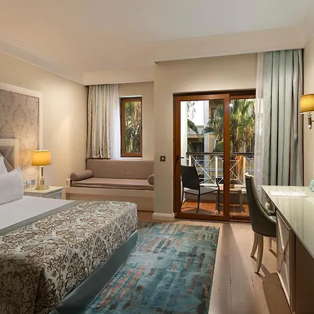 Hotel Kaya Artemis & Casino