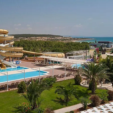 호텔 Kaya Artemis & Casino 파마구스타