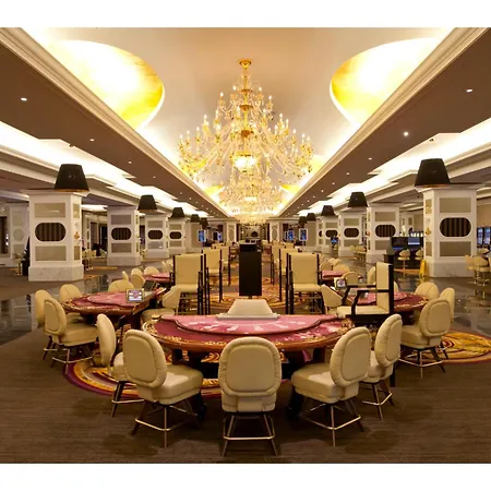 Hotel Kaya Artemis & Casino