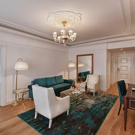 Hotel Kaya Artemis & Casino 5*