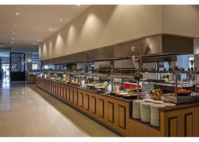 Hotel Kaya Artemis & Casino 5*