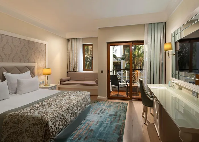 Hotel Kaya Artemis & Casino