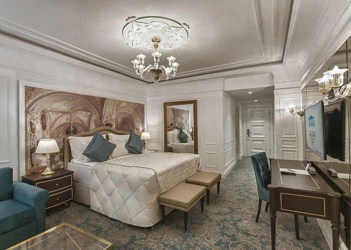 Kaya Artemis & Casino Hotel 5*