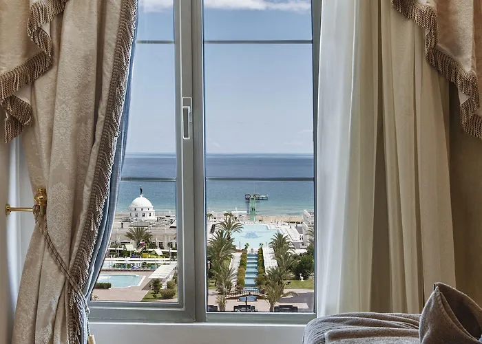 Hotel Kaya Artemis & Casino